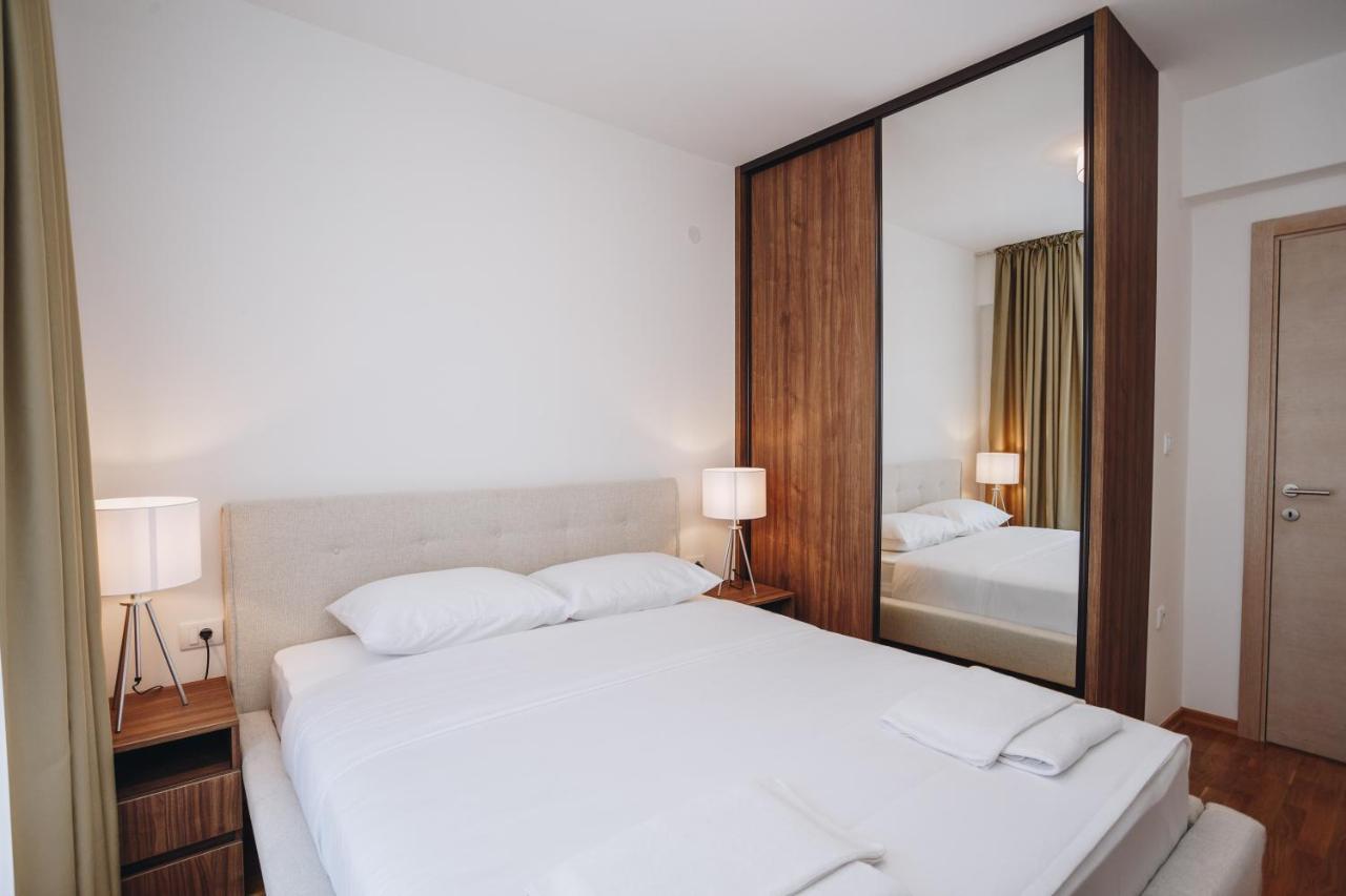 Status-M Apartments เบชิชิ ภายนอก รูปภาพ