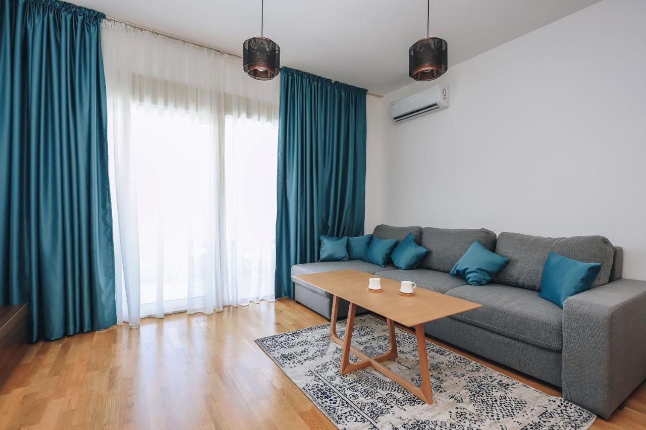 Status-M Apartments เบชิชิ ภายนอก รูปภาพ