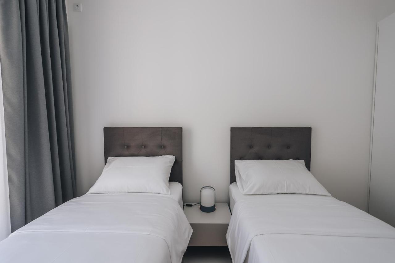 Status-M Apartments เบชิชิ ภายนอก รูปภาพ
